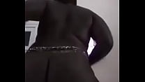 Black Nigerian chubby girl twerks on camera