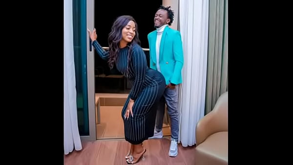 Diana twerking for Bahati
