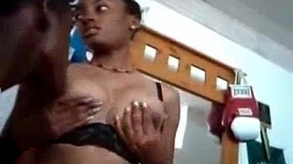 hot curvy ebony bitch suck and fuck