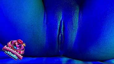 Nigeria Hookup Lady Vagina Under UV Light